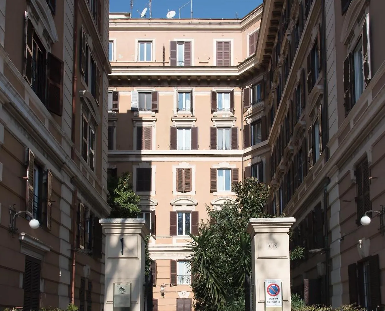 Colosseum Suites By Glen Rom Italien